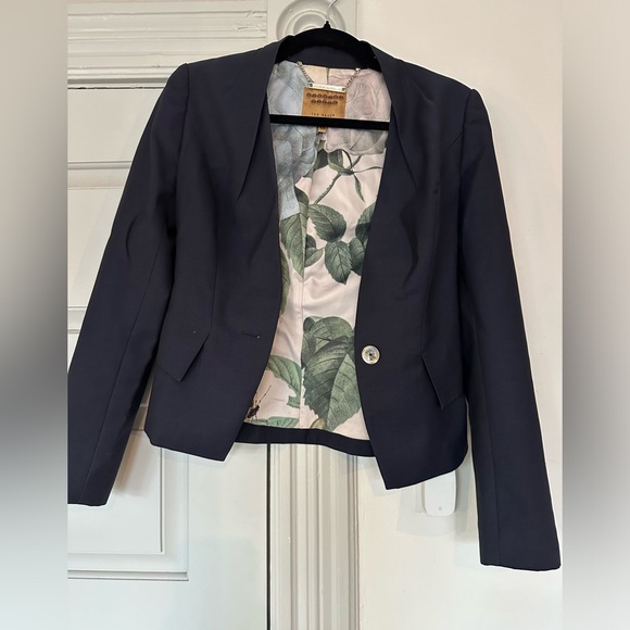 Ted Baker London Jackets & Blazers - Ted Baker navy suit blazer